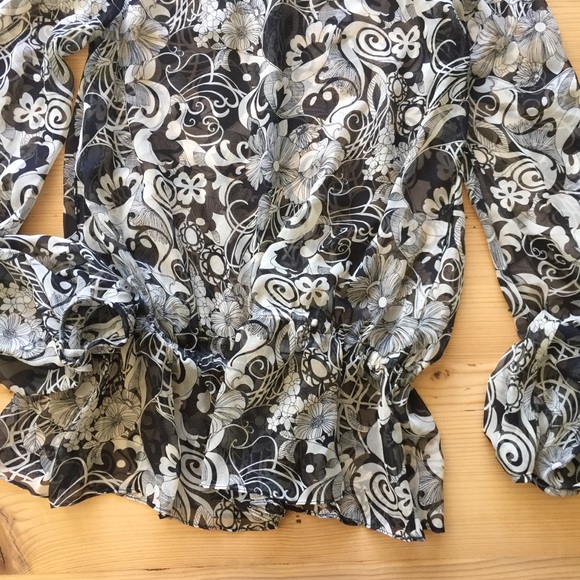 Penta sheer black and white long sleeve blouse - Picture 3 of 7